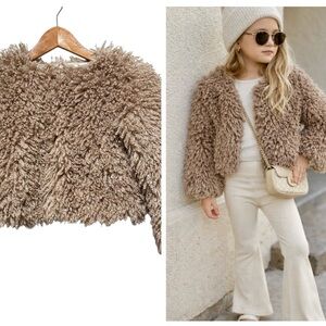 Girls Shaggy Faux Fur Jacket age 6-7 | Y2K Trendy Fashion Statement
